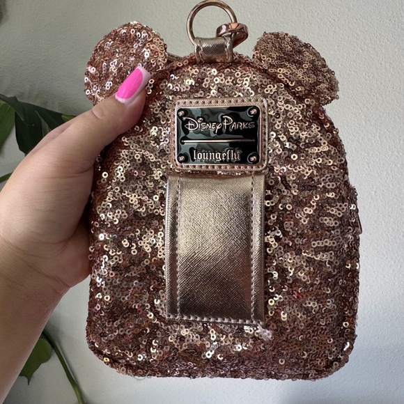 Disney Minnie Mouse Rose Gold Sequin Loungefly Micro Mini Backpack Wristlet - Picture 5 of 5
